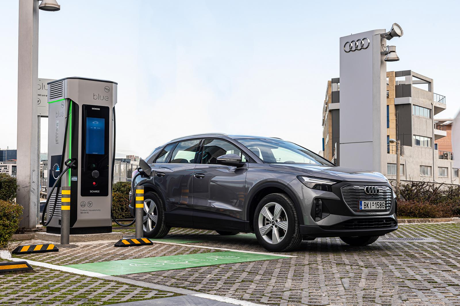 Kosmocar-Audi: Πέντε υπερφορτιστές στην Ελλάδα 